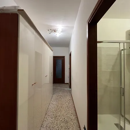 2 Passi Dal Lago *
